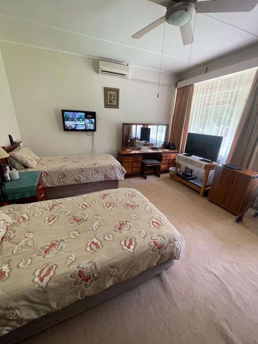 5 Bedroom Property for Sale in Christiana North West